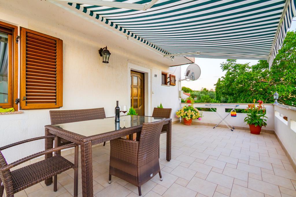 Apartment Manzoni مالينسكا المظهر الخارجي الصورة