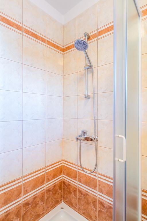 Apartment Manzoni مالينسكا المظهر الخارجي الصورة