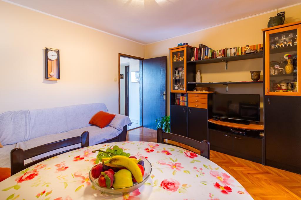 Apartment Manzoni مالينسكا المظهر الخارجي الصورة